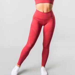 Alphalete Aero Leggings in Red size large